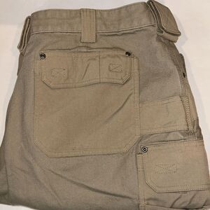 Duluth Trading Men's Fire Hose Standard Fit Cargo Work Pants Khaki 46 x 26‎